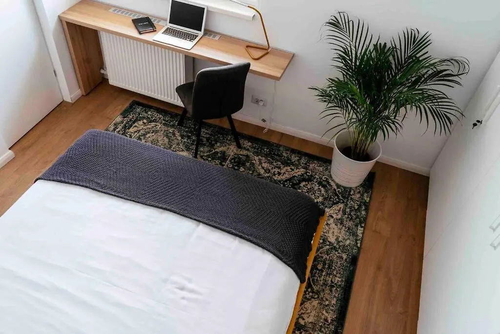 Beautiful Apartment - Top Location - Netflix+Balcony Bucareste