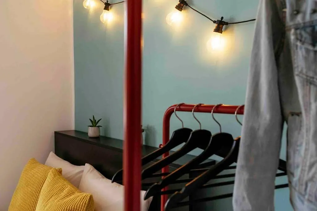 Beautiful Apartment - Top Location - Netflix+Balcony Bucharest Romania